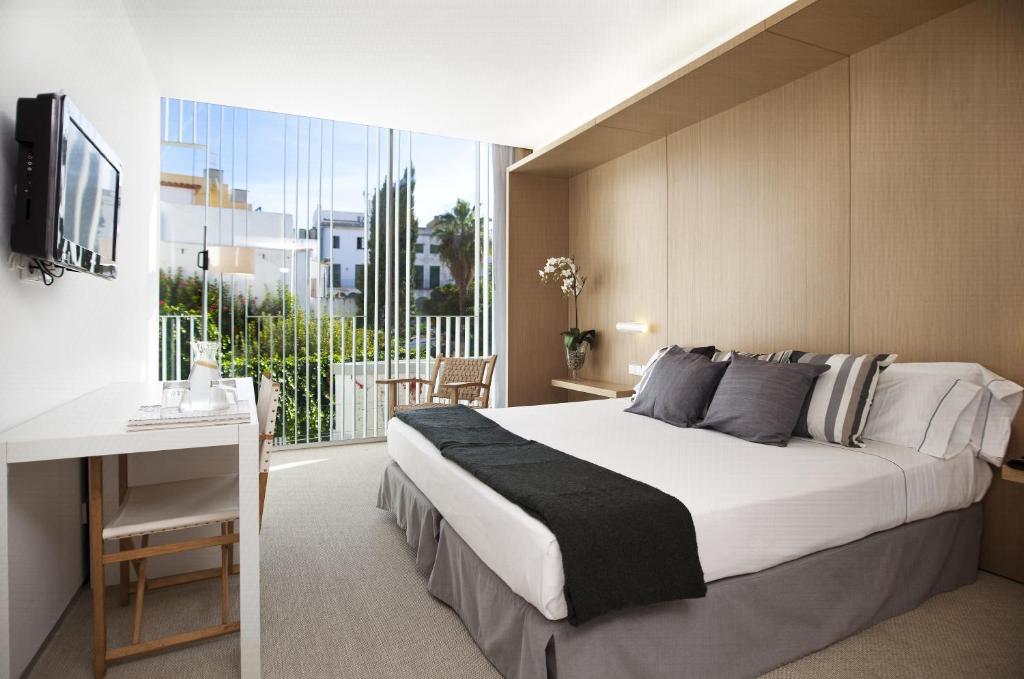 Alenti Sitges Hotel Quarto foto